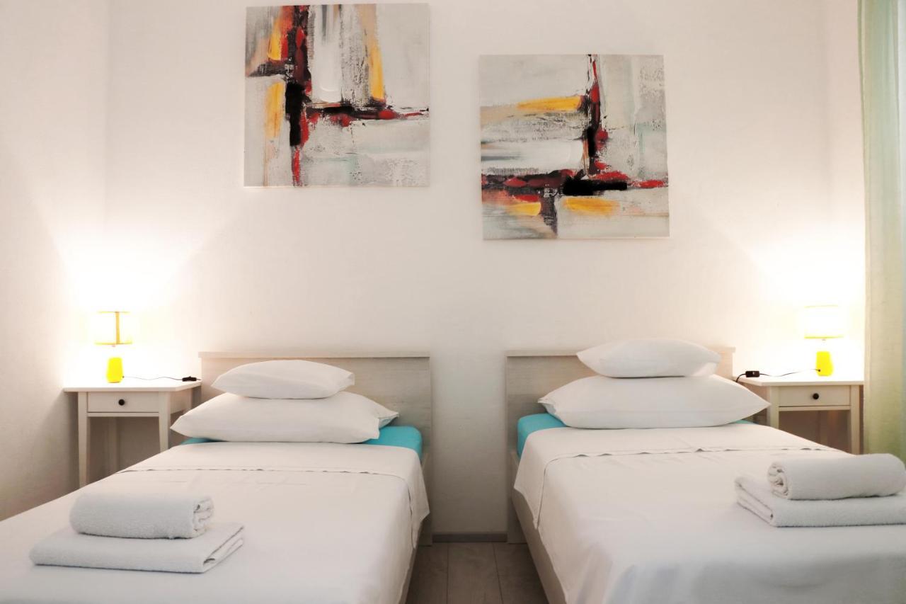 Apartman Ana Skradin Bagian luar foto