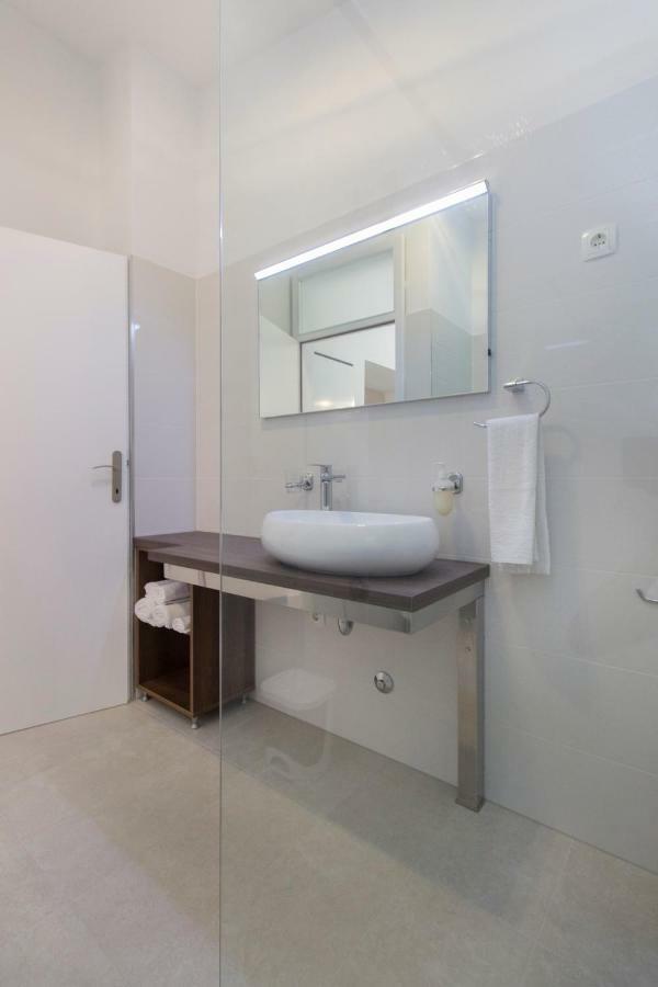 Apartman Ana Skradin Bagian luar foto