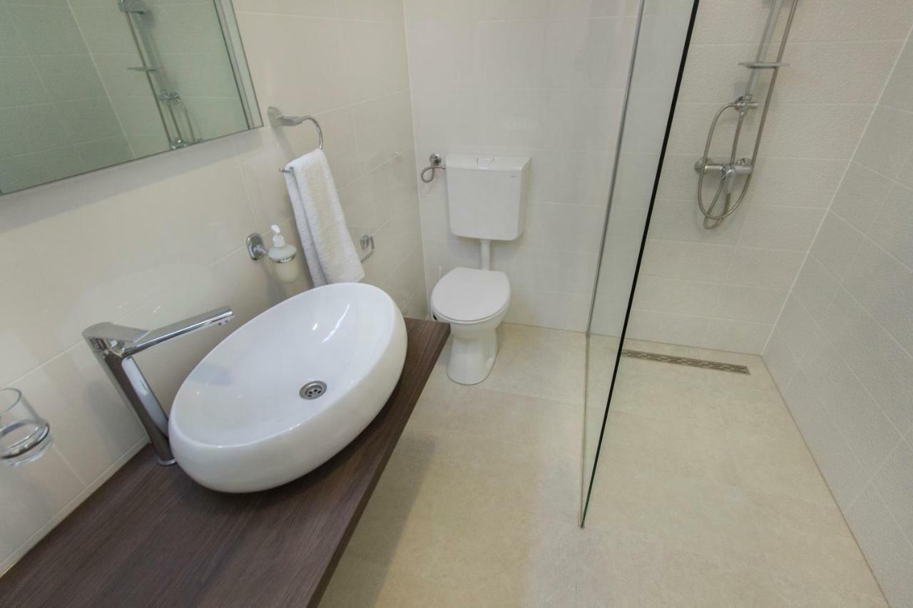 Apartman Ana Skradin Bagian luar foto